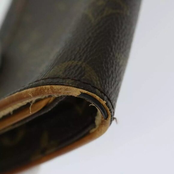 LOUIS VUITTON Monogram Pochette Twin GM Shoulder Bag - Picture 10 of 16